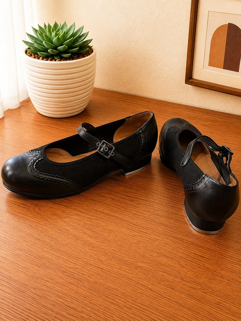 Capezio Shirley Women's Tap Shoes Size 5.5